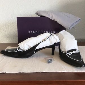 RALPH LAUREN Collection blk heels w/white details